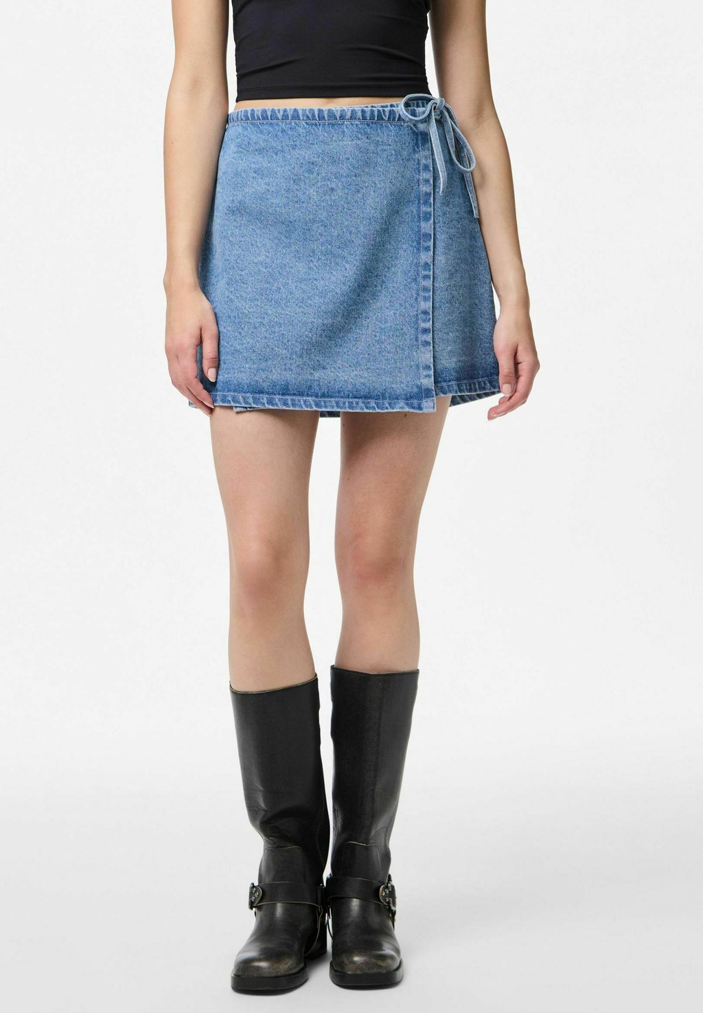 

Юбка из денима Gonna a campana Pieces, цвет Light Blue Denim