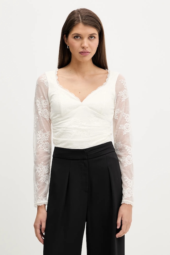 

Блуза Abercrombie & Fitch, белый