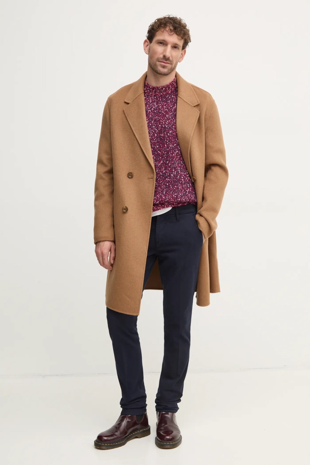 

Шерстяное пальто Guess, коричневый