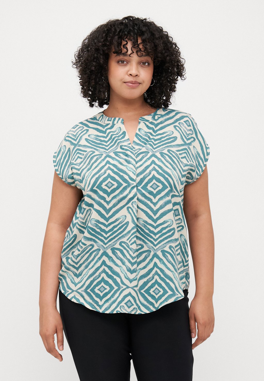 

Блузка на пуговицах CARSHILLA SHIRT ONLY Carmakoma, серый