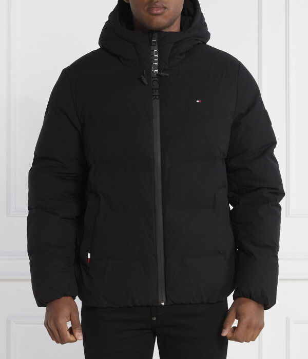 

Куртка с капюшоном CL Motion Regular fit Tommy Hilfiger, черный
