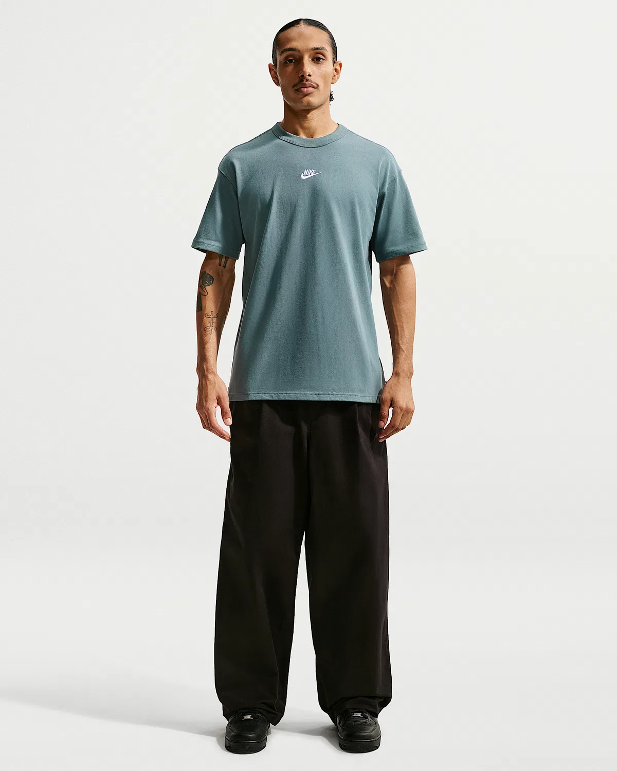 Мужская футболка Nike Sportswear Premium Essentials, Mineral Slate — фото 4