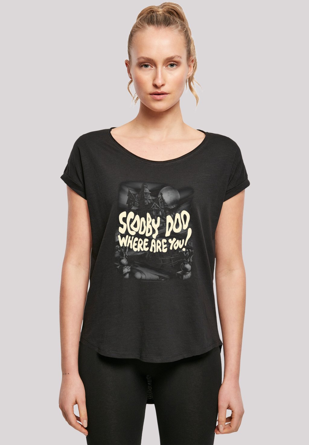 

Футболка с принтом SCOOBY DOO SCARY CASTLE F4NT4STIC, черный