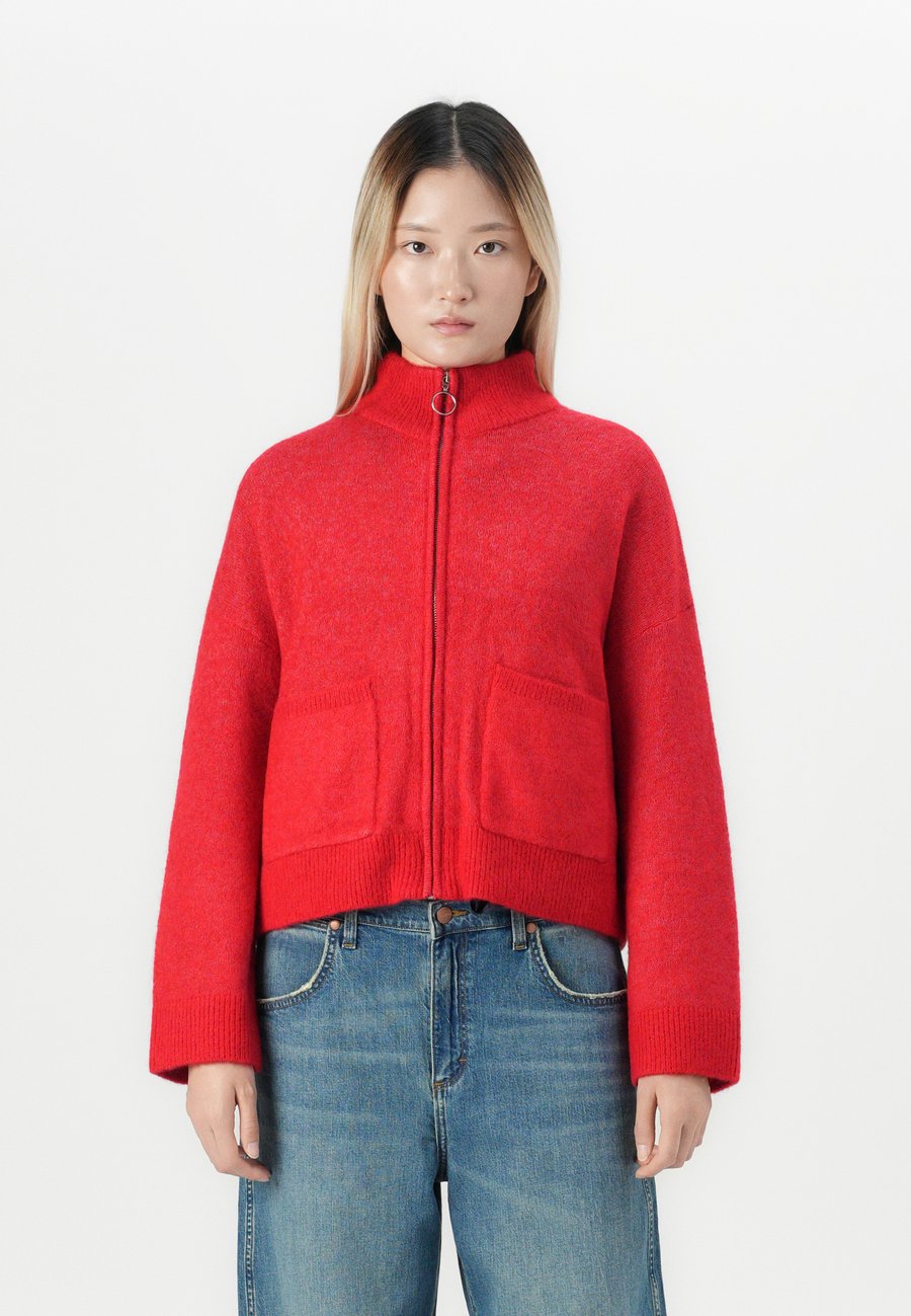 

Кардиган Selected Femme SLFSIA ZIPPER CARDIGAN , Equestrian Red/Light Red