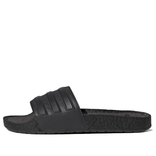 

Тапочки adilette boost slide 'carbon core black' Adidas, черный