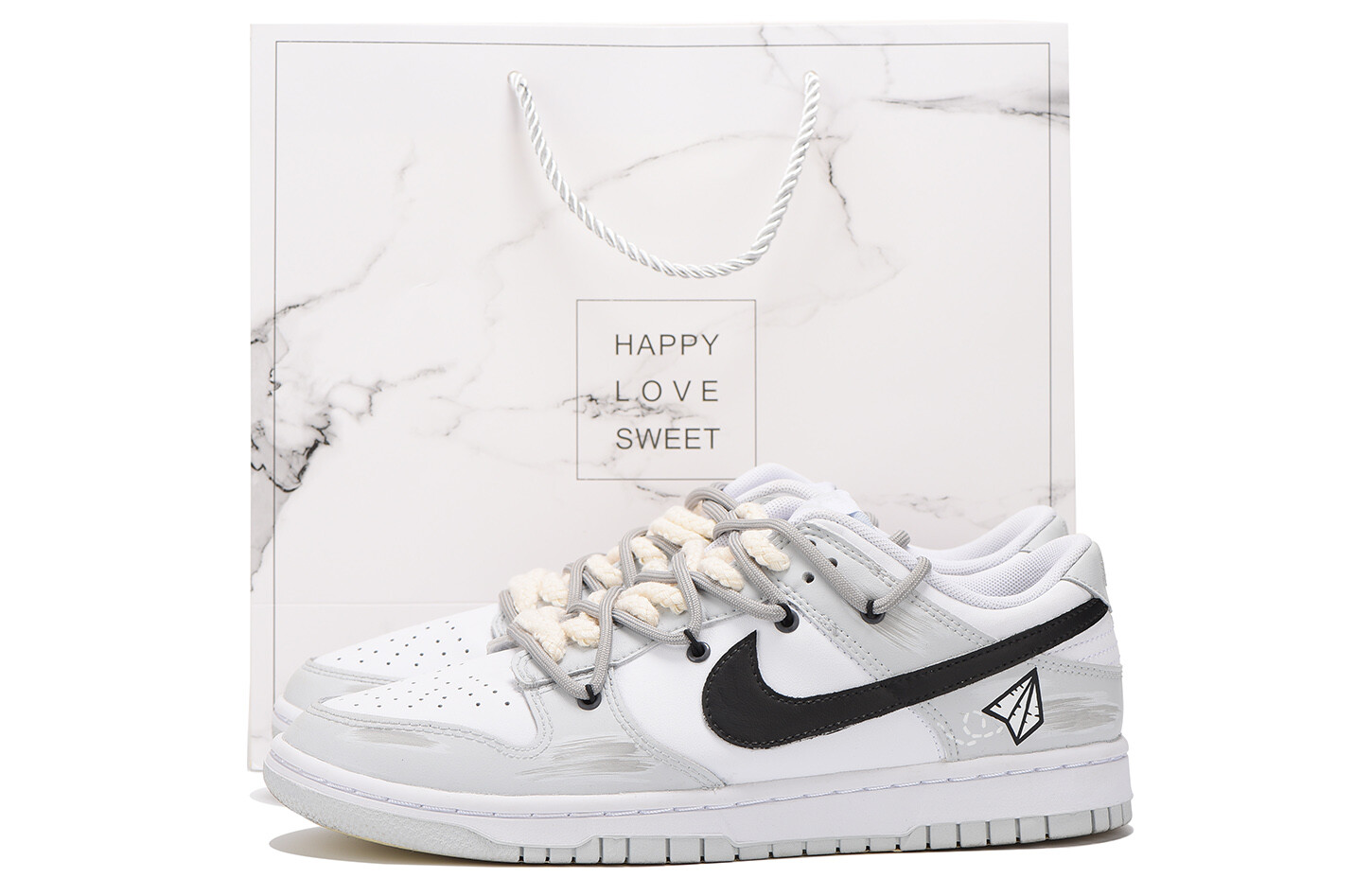 

Кроссовки Nike Dunk Skateboard Shoes Men Low-Top Black