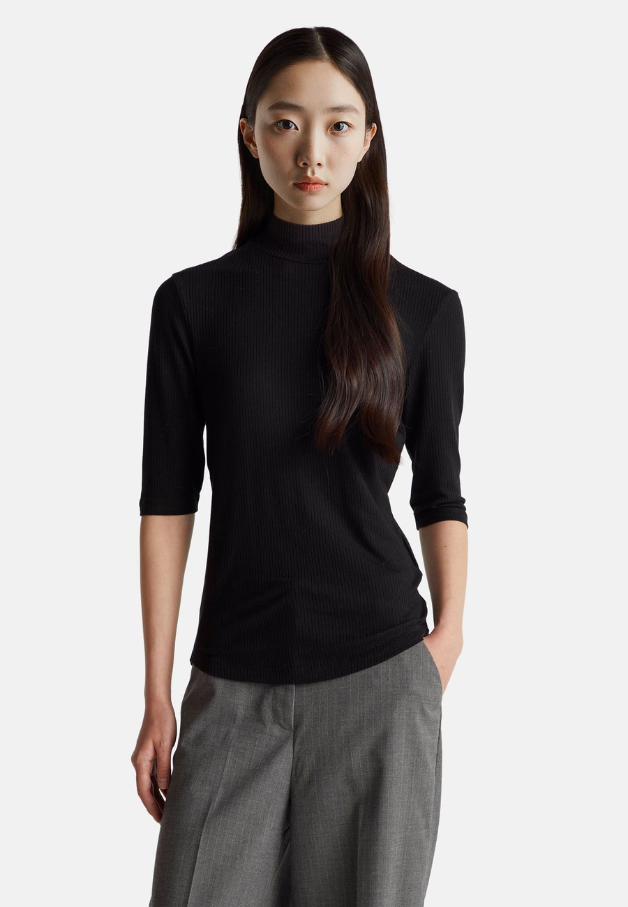 

Футболка United Colors of Benetton Basic T-shirt, Black