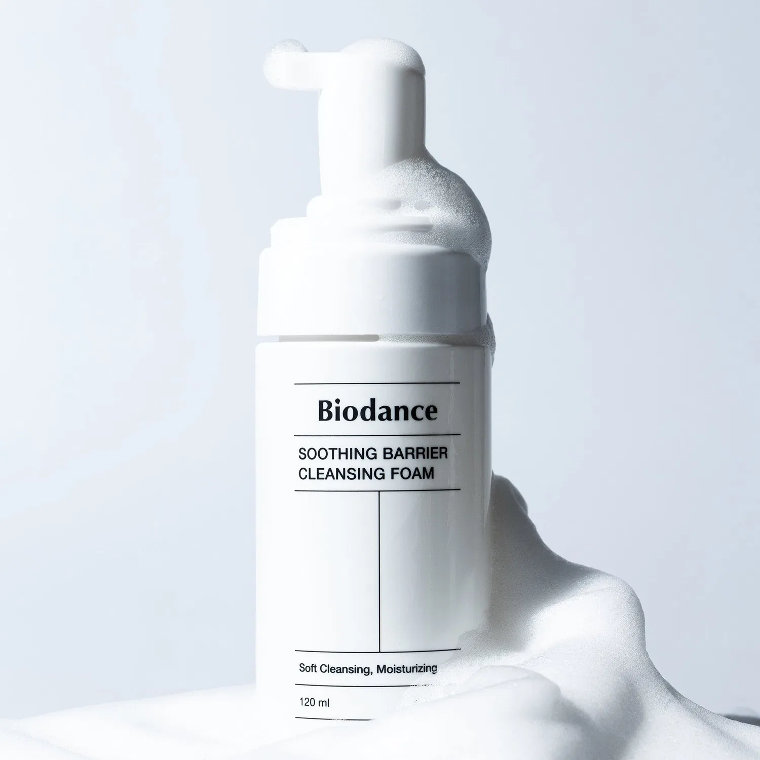 Пенка для умывания Biodance — Успокаивающая очищающая пенка для барьерной функции кожи, 120 мл — фото 2
