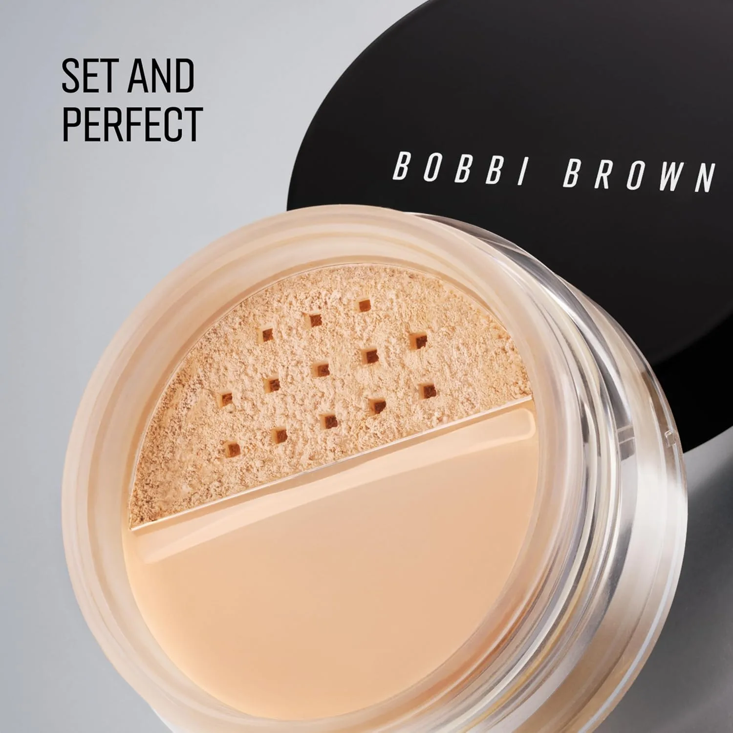 Рассыпчатая пудра Bobbi Brown Sheer Finish, матирующая, оттенок Soft Sand — фото 3