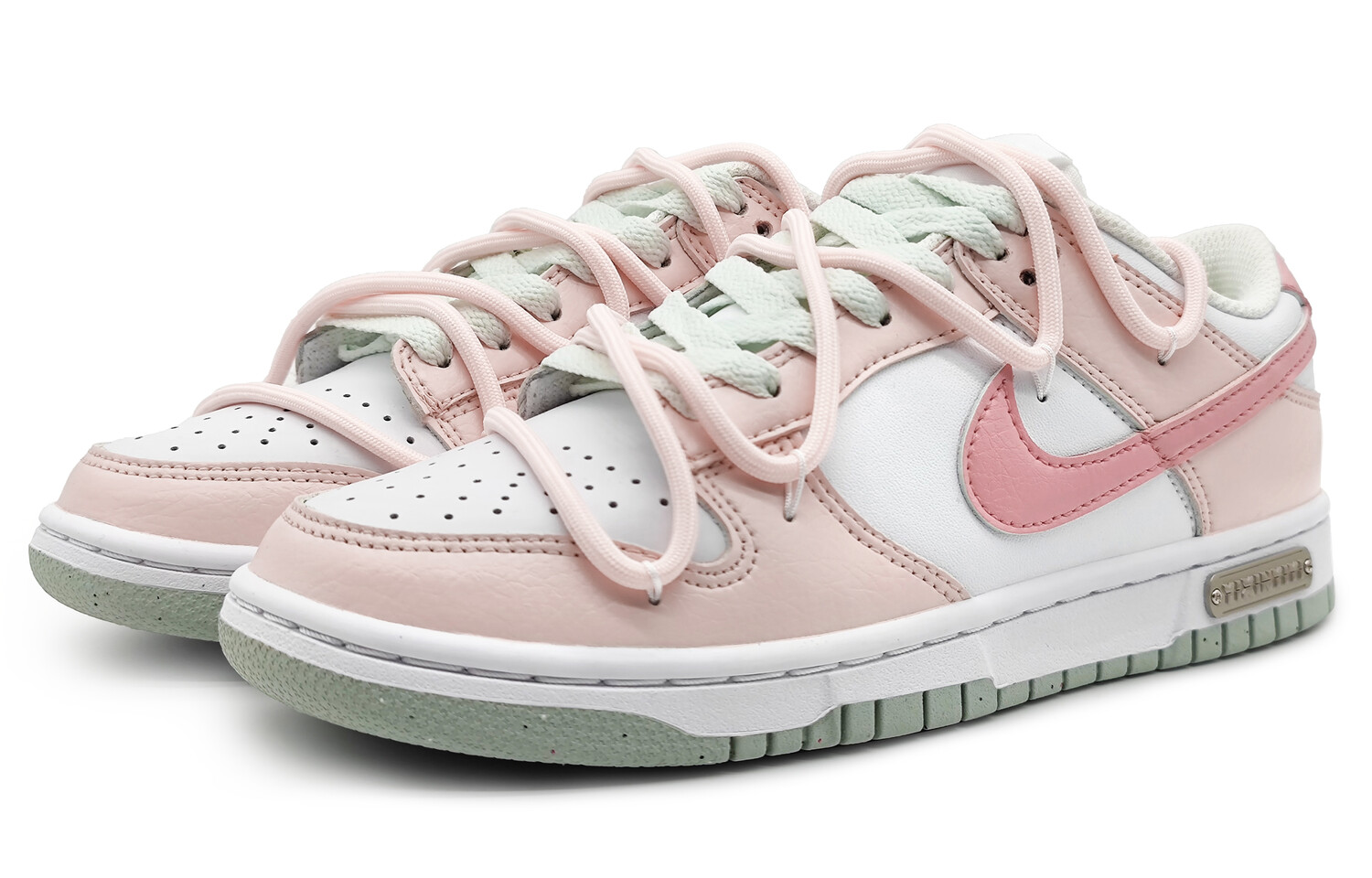 

Кроссовки Nike Dunk Skateboard Shoes Women's Low-Top White, розовый