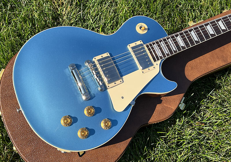 

Электрогитара 2023 Gibson USA Les Paul Standard 50s Plain Top Pelham Blue