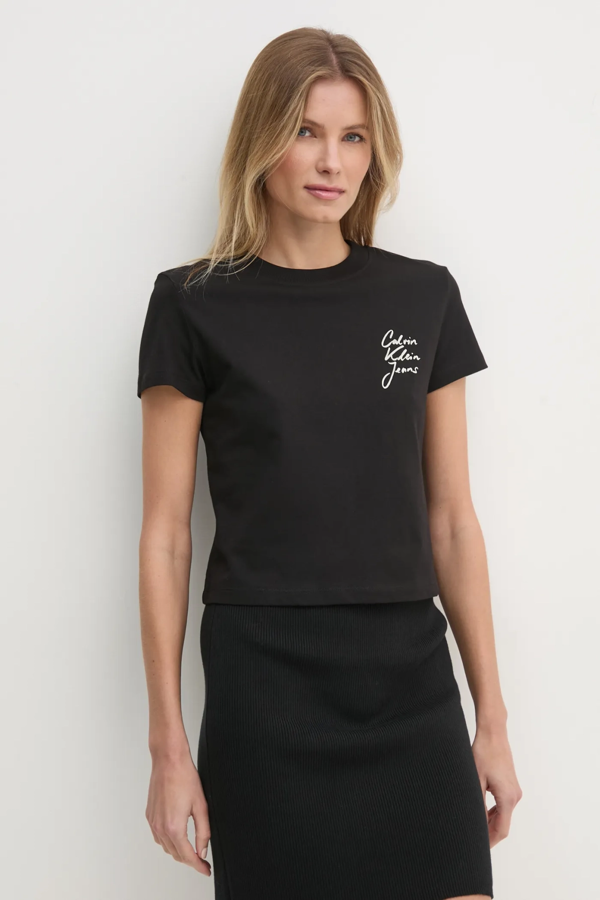 

Хлопковая футболка Calvin Klein Jeans, черный