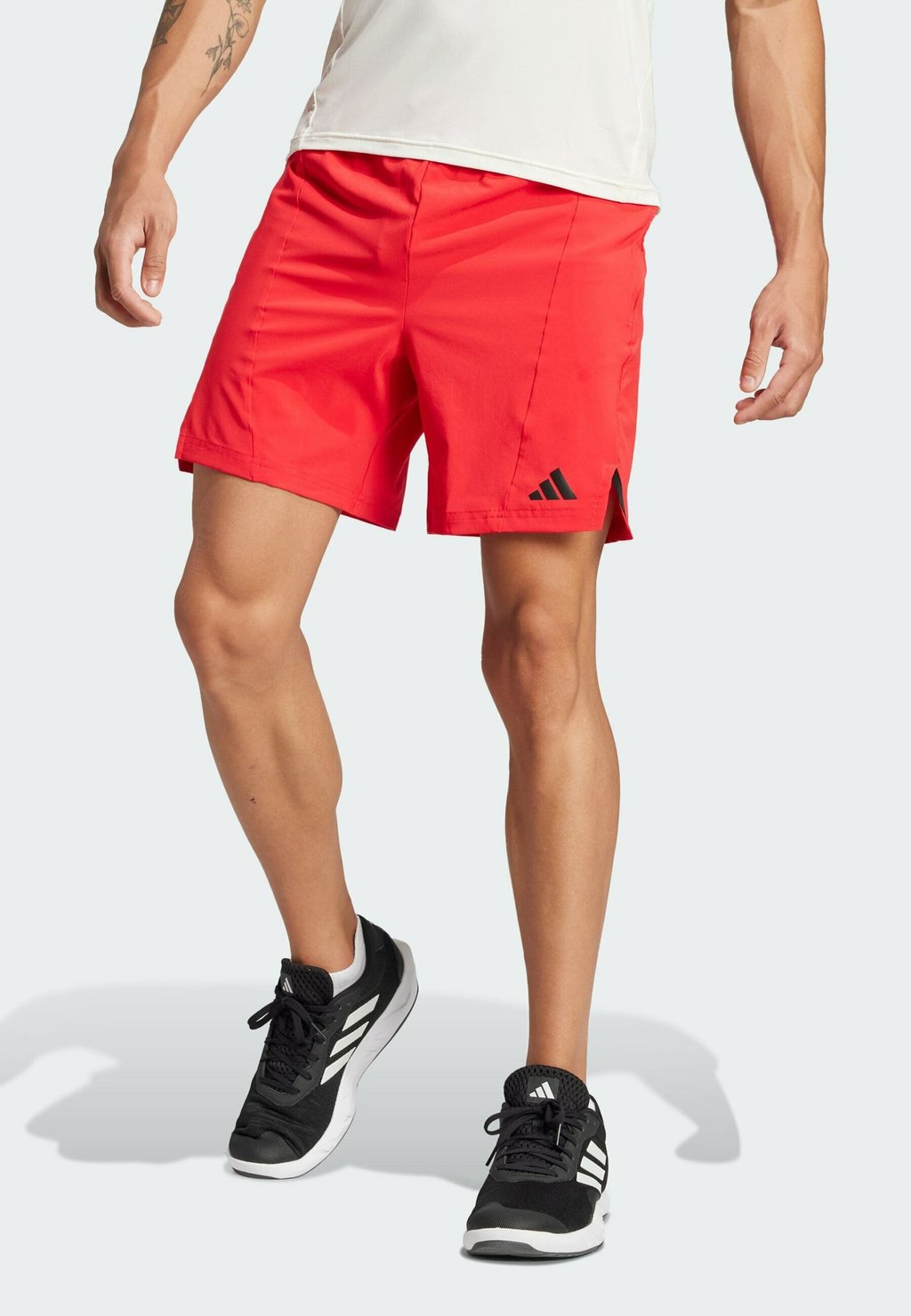 

Спортивные шорты D4T adidas Performance, красный