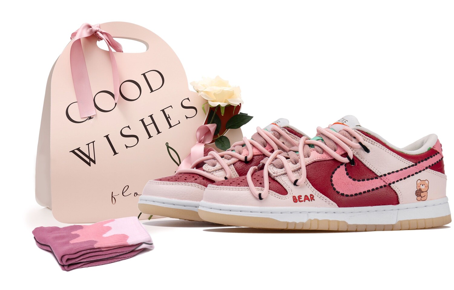 

Женские кроссовки для скейтбординга Nike Dunk, Pink