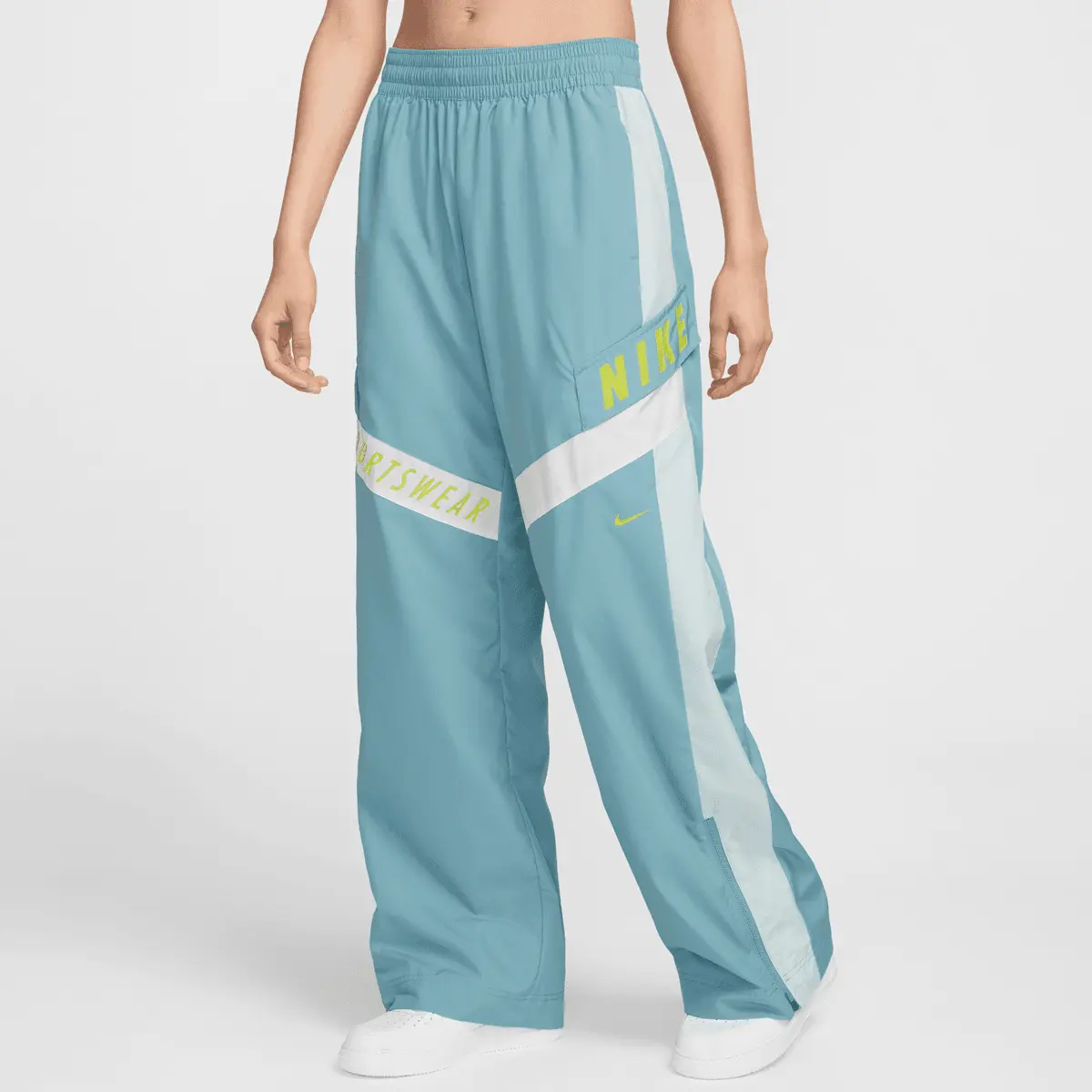 

Спортивные брюки Nike Sportswear Woven Pants, синий