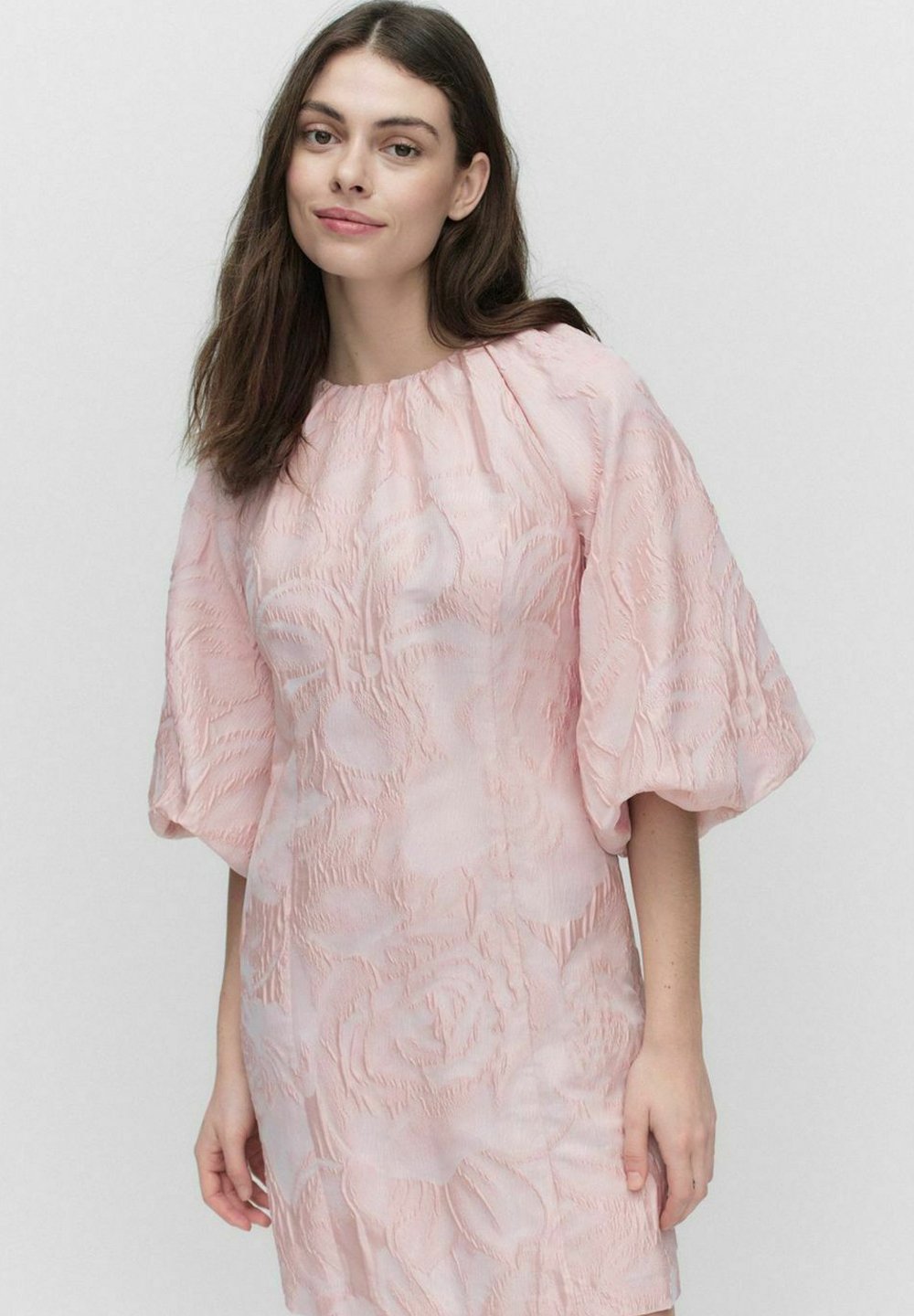 

Повседневное платье PEYTON FLORAL SUMMER STOCKH LM, светло-розовый