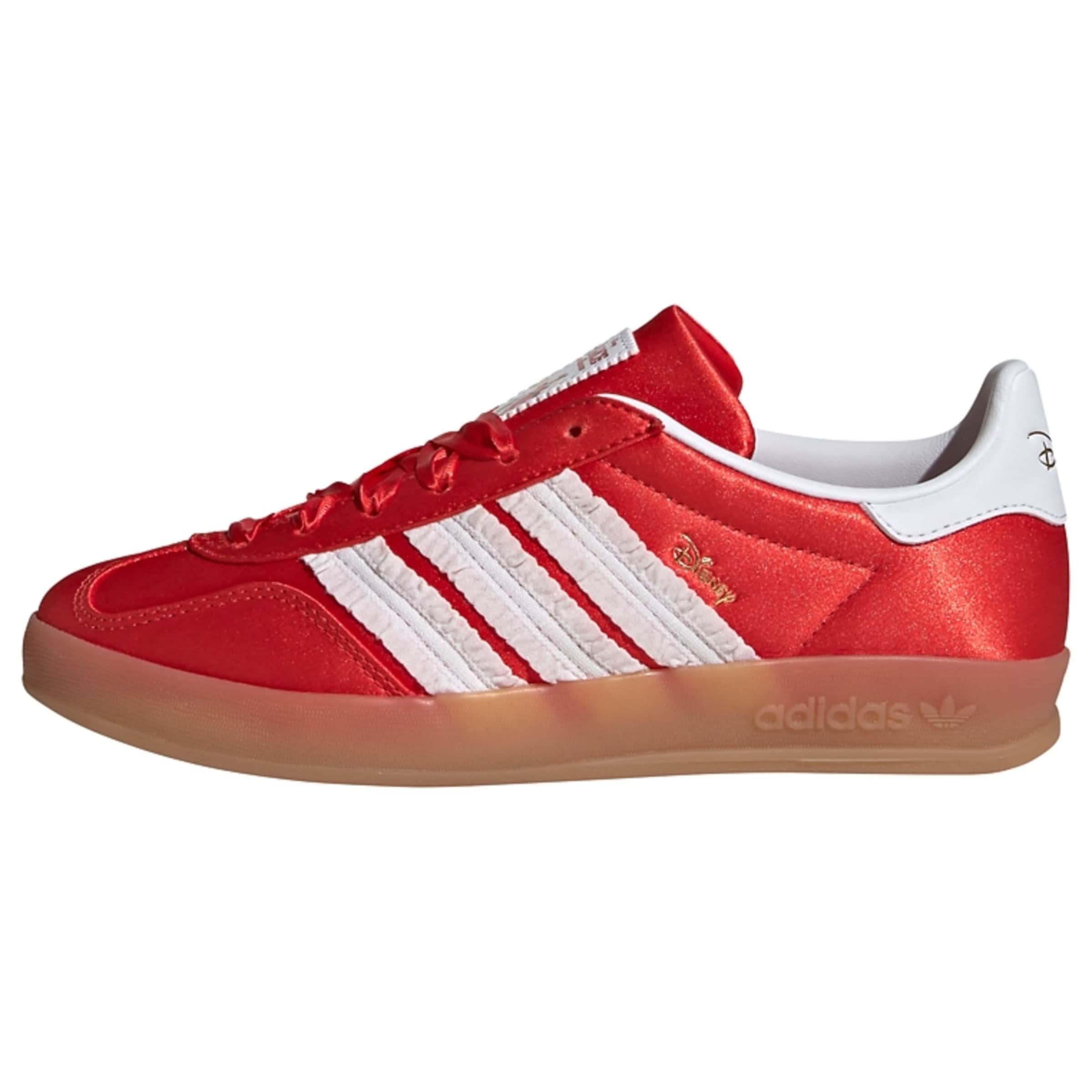 

Adidas Originals Кроссовки 'Disney Gazelle' в красном цвете