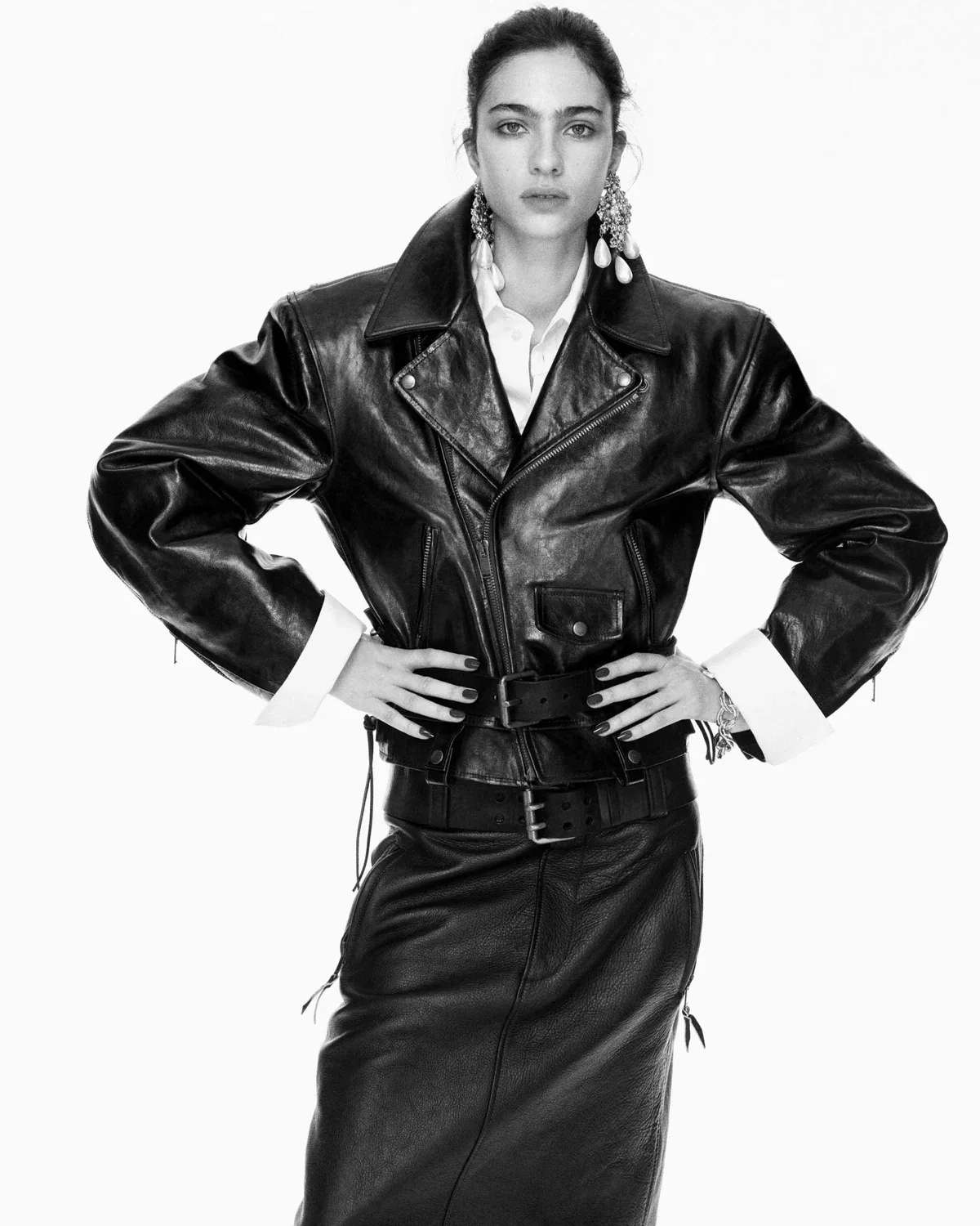 Юбка-карандаш с поясом из зернистой кожи SAINT LAURENT, черный — фото 2