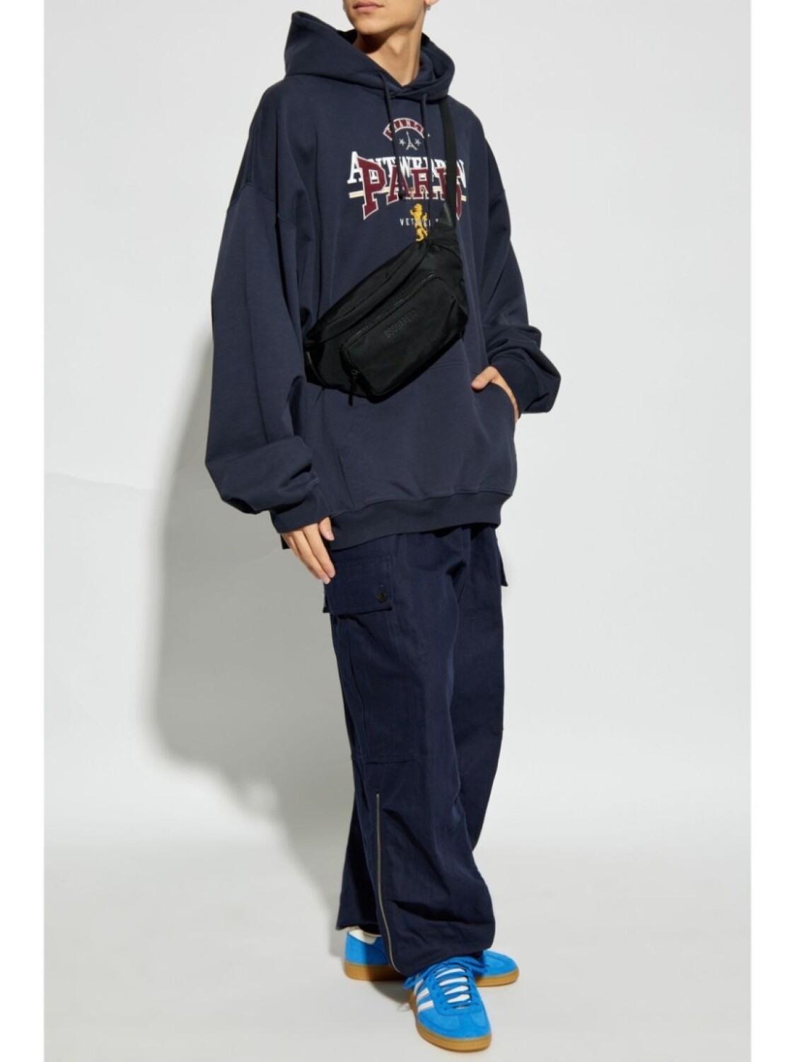 

VETEMENTS толстовка с вышитым логотипом, синий