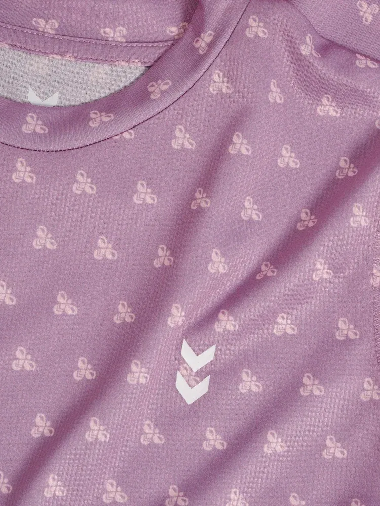 Футболка детская с принтом пчелы Hummel, лиловая — фото 3