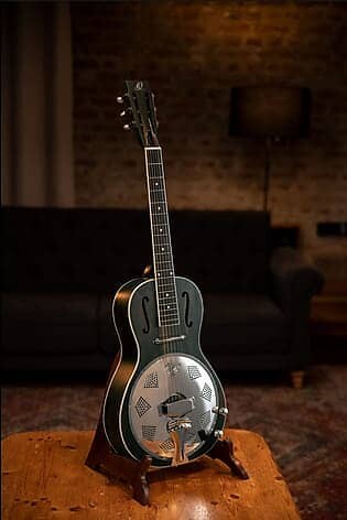 

Акустическая гитара Ortega Americana Series Resonator Guitar, Parlor Body, Mahogany, Distressed Denim - RRG30E-DD