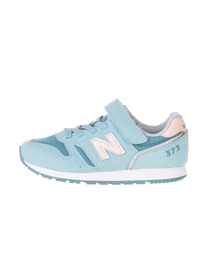 

Кроссовки на шнуровке New Balance, светло-синий