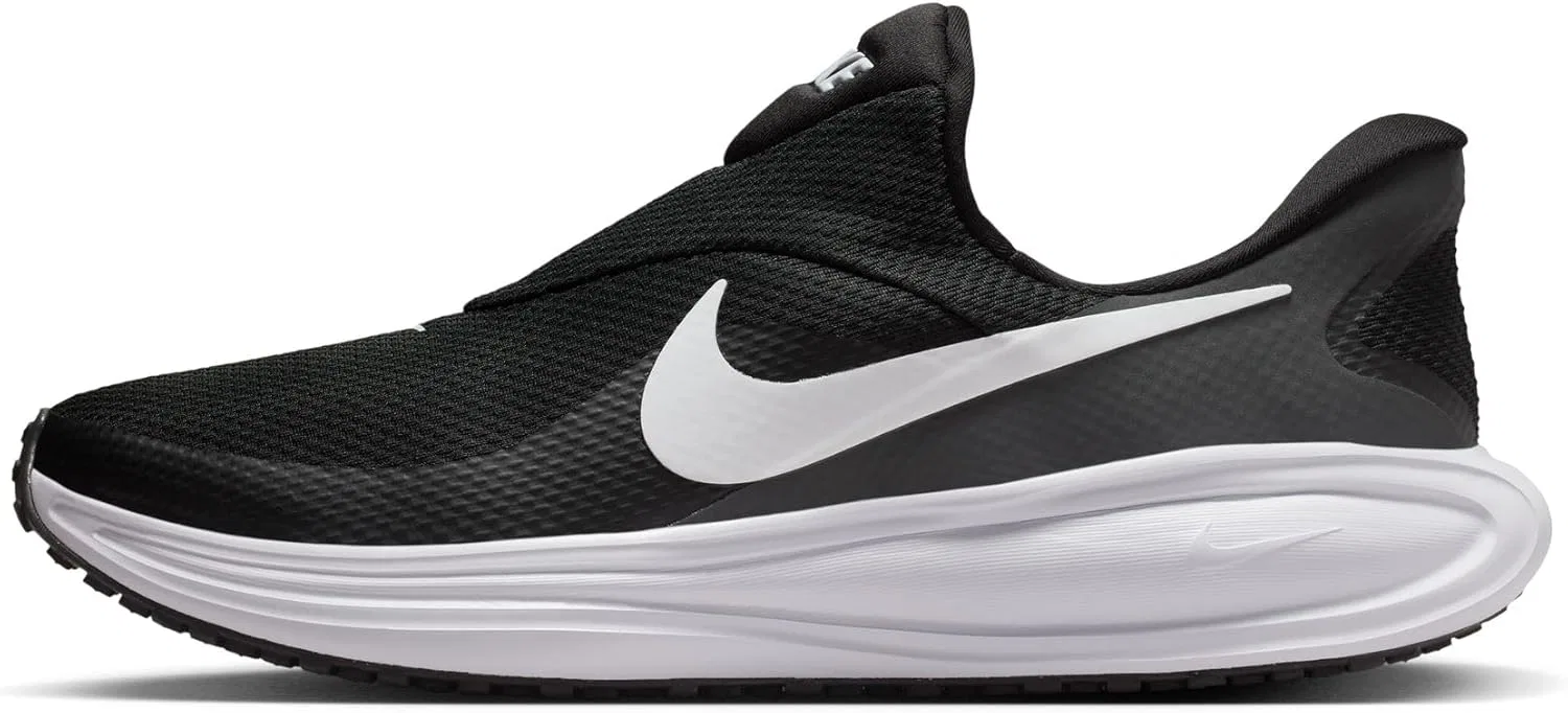 Мужские беговые кроссовки Nike Revolution 8 Easyon Street, Black White Anthracite Wolf Size