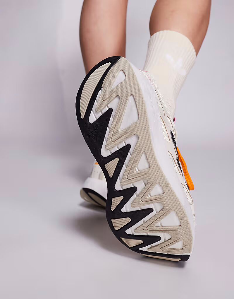 Кроссовки Adidas Originals Adizero Aruku розового цвета — фото 4