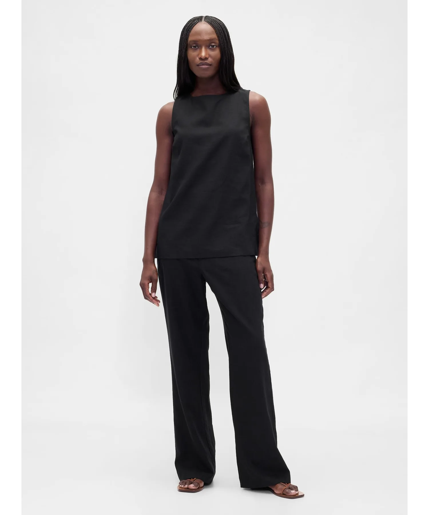 Женский топ из льна и вискозы без рукавов GAP Linen Blend Shell Tank Top черный — фото 3