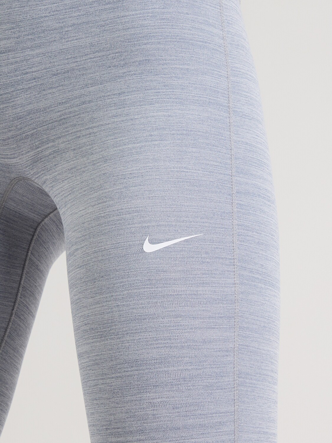 NIKE Узкие спортивные штаны 'ONE' в крапчатом сером — фото 2