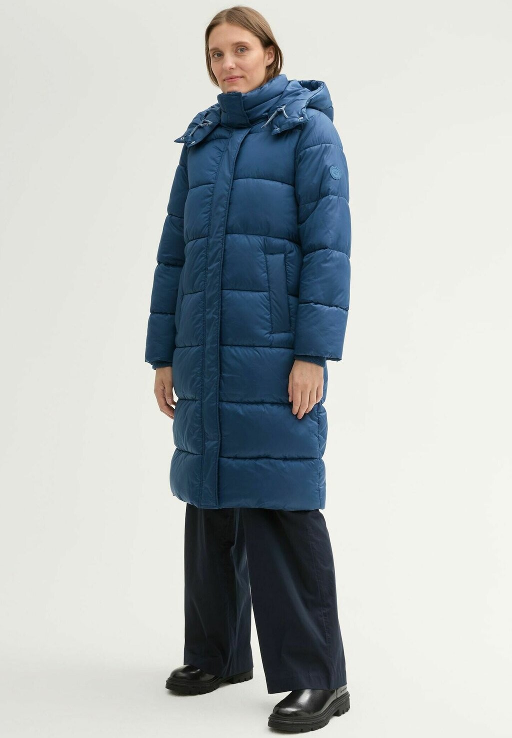 

Зимнее пальто PUFFER MIT ABNEHMBARER KAPUZE TOM TAILOR, темно-синий