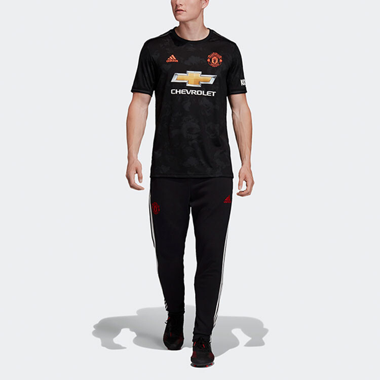 Футболка MANCHESTER UNITED THEATER OF DREAMS мужская черная Adidas, черный — фото 3