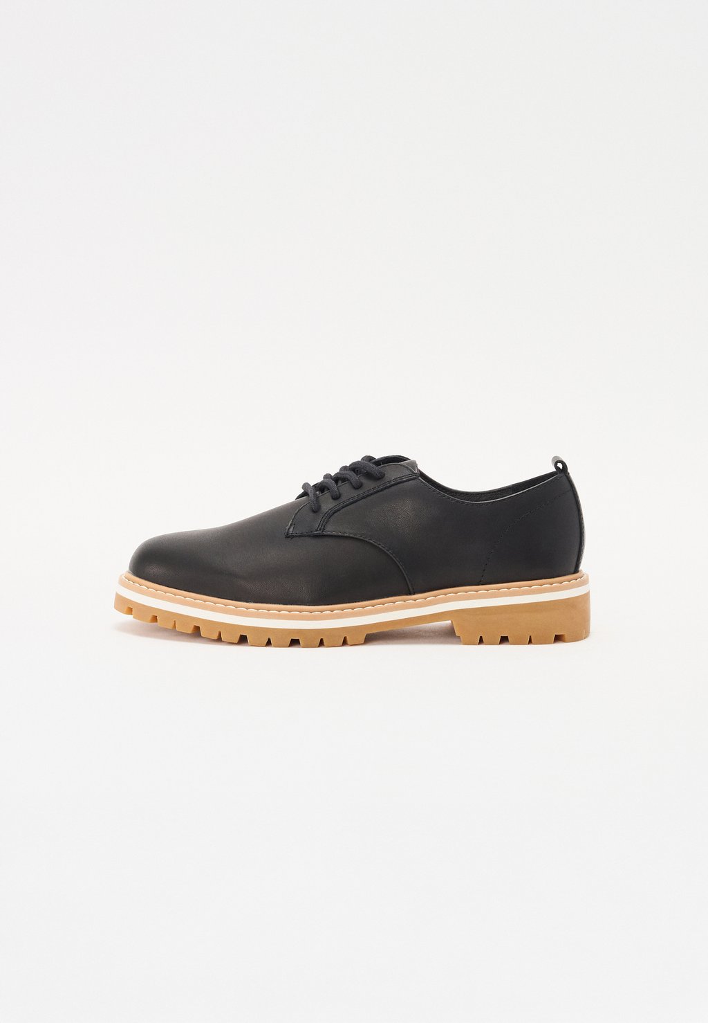 Ботинки на шнуровке LOGAN UNISEX Clae, черный