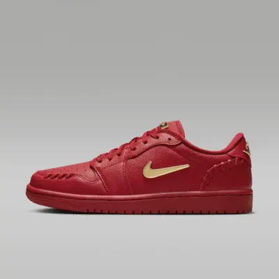 

Кроссовки Jordan Air 1 Low Method of Make, цвет Gym Red/Metallic Gold