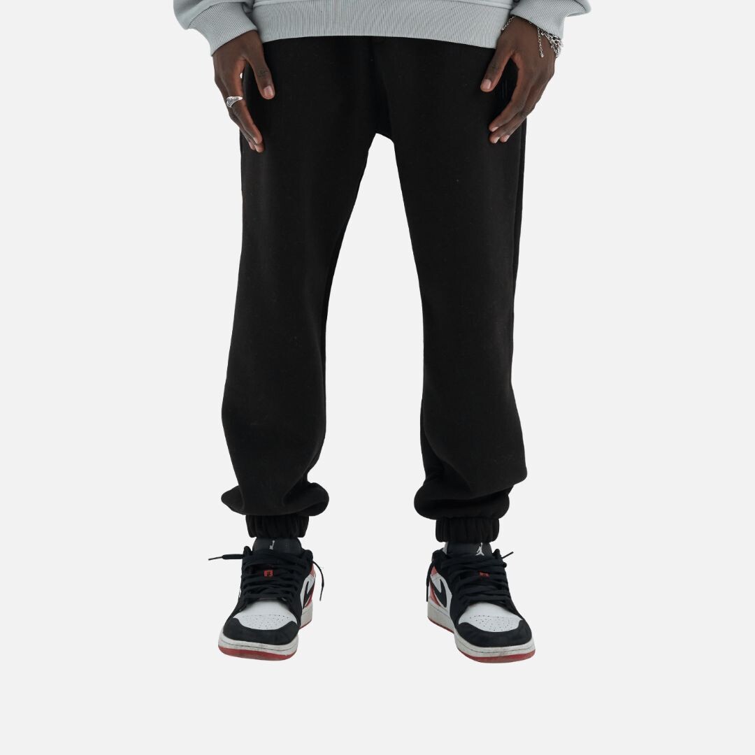 

Спортивные брюки Megaman Basic Oversize, черный