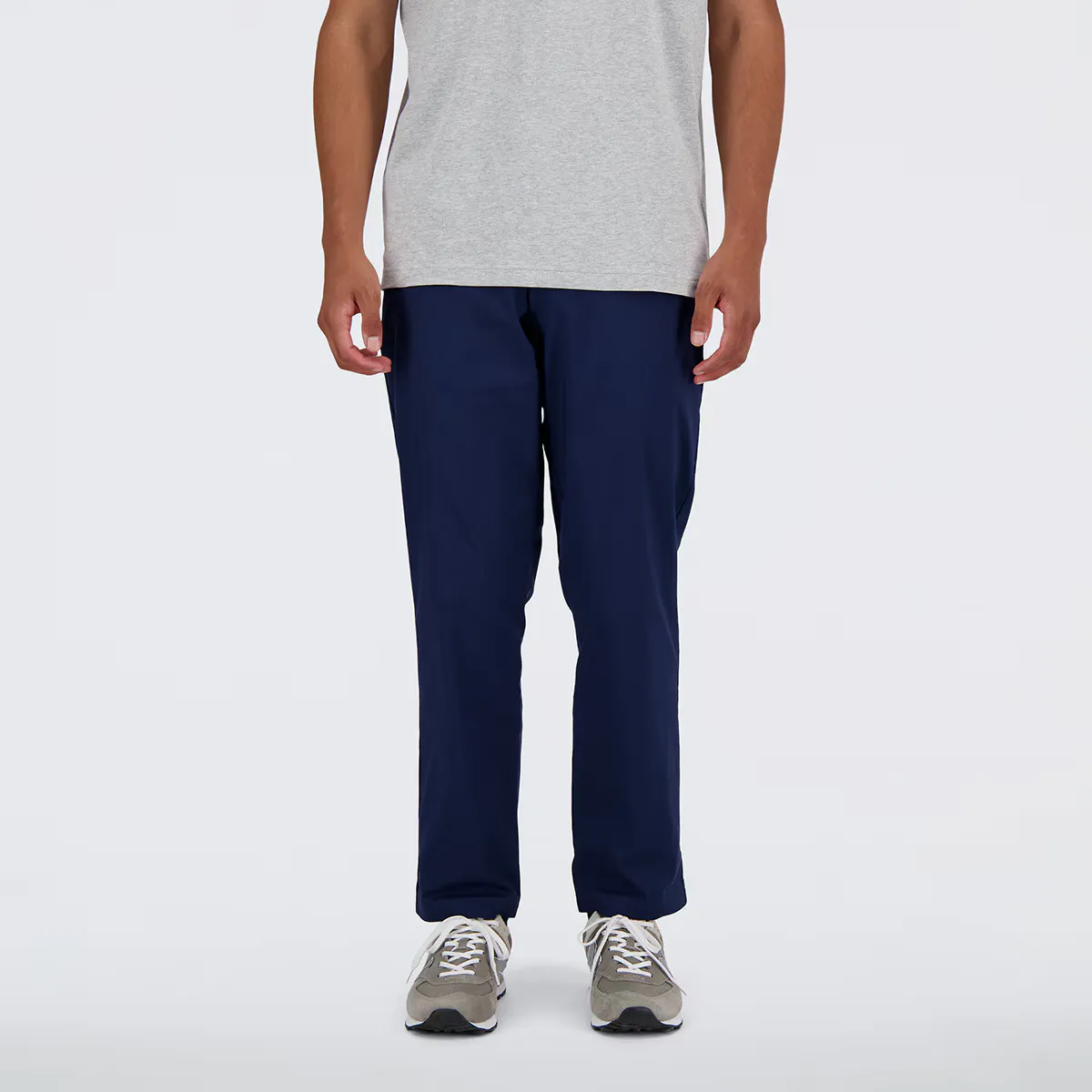 

Мужские зауженные брюки New Balance Icon Twill, темно-синий