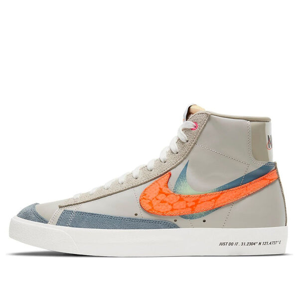 

Кроссовки блейзер средний Nike, серый