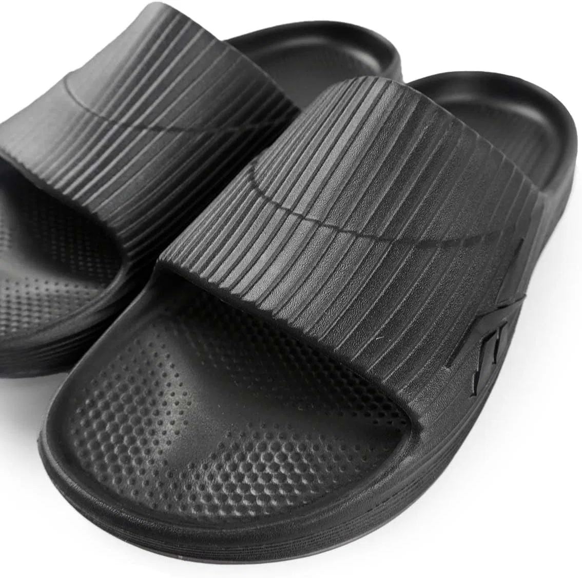 Сандалии Reebok Unisex DMX Comfort Slide Sandal, Washed Black — фото 4
