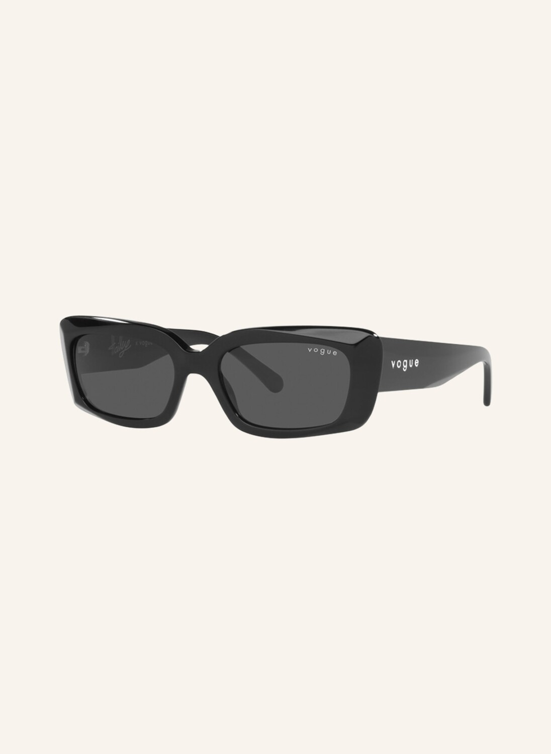 

Солнцезащитные очки VOGUE VO5440S, черный