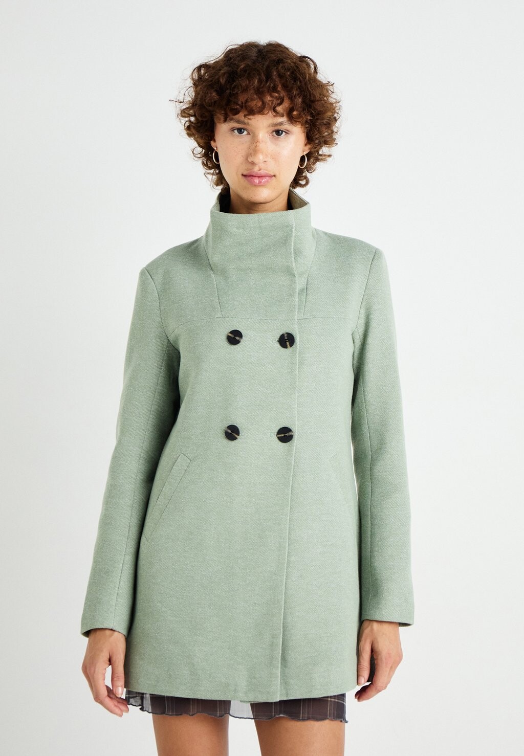 

Короткое пальто ONLSEDONA LIFE SOPHIA COAT ONLY, темно-зеленый