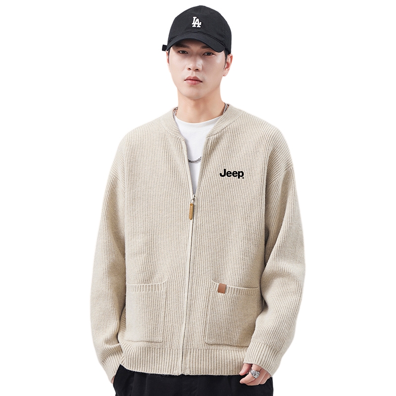 

Трикотаж из коллекции Leisure Collection Unisex Jeep, oat