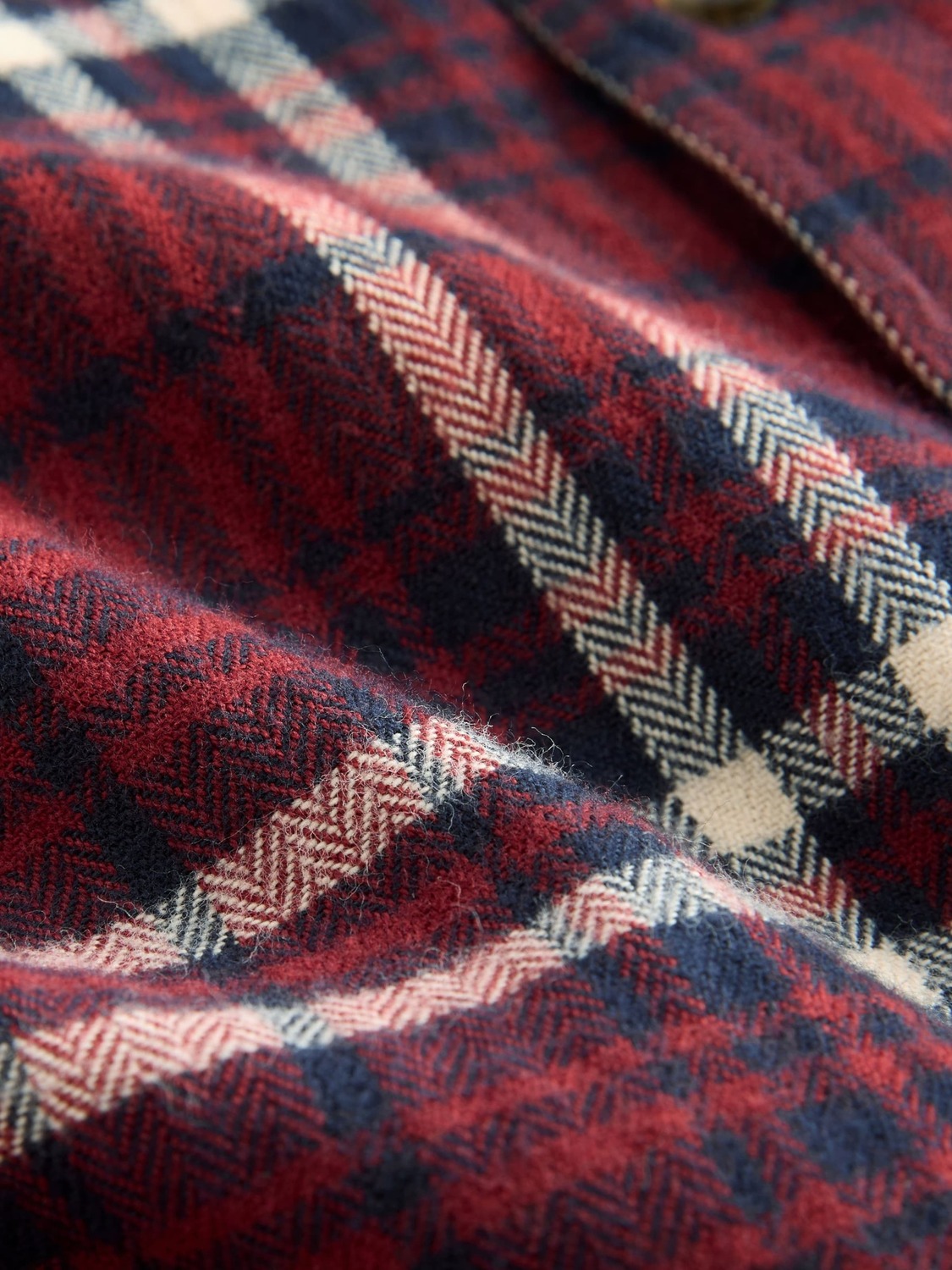Superdry & Co Рубашка на пуговицах Regular fit в красном цвете — фото 3