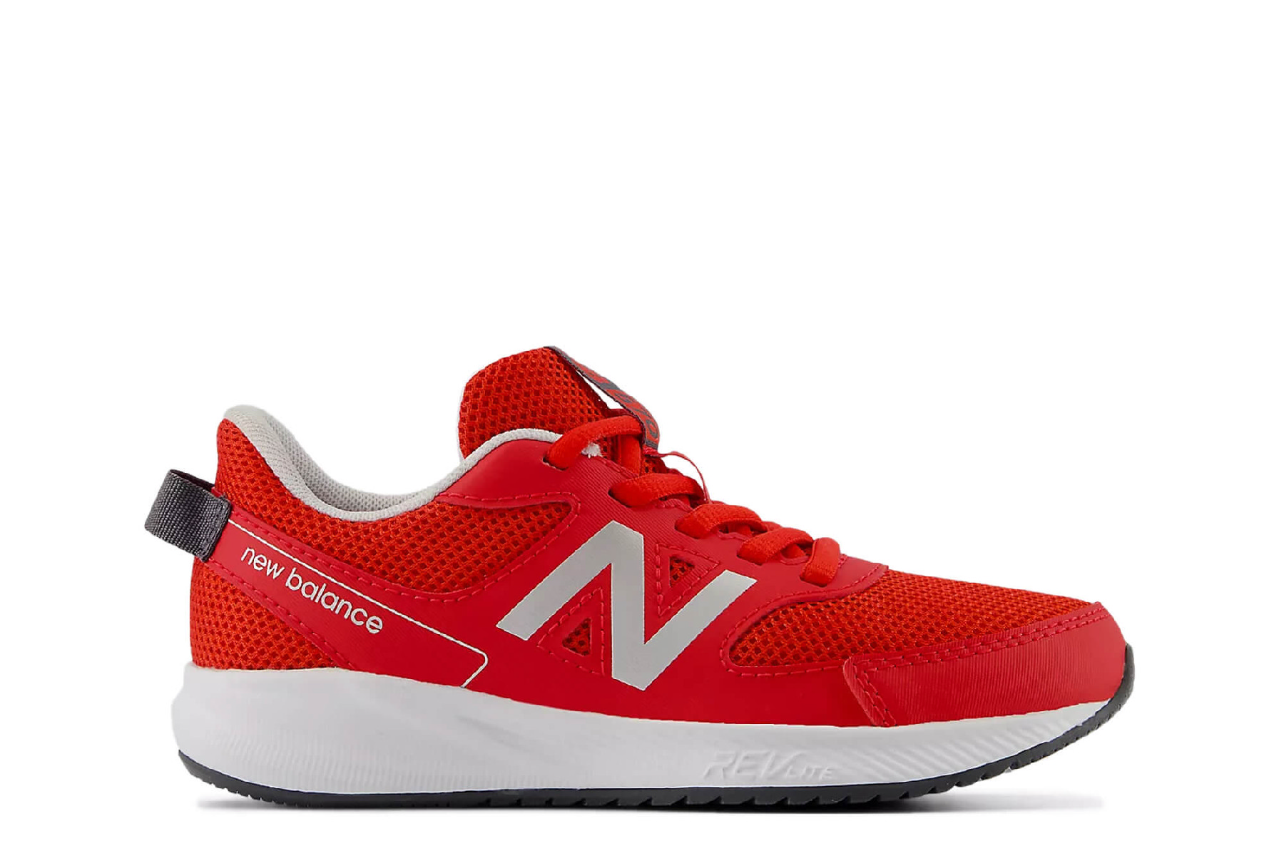 

Кроссовки 570v3 на шнуровке New Balance, красный