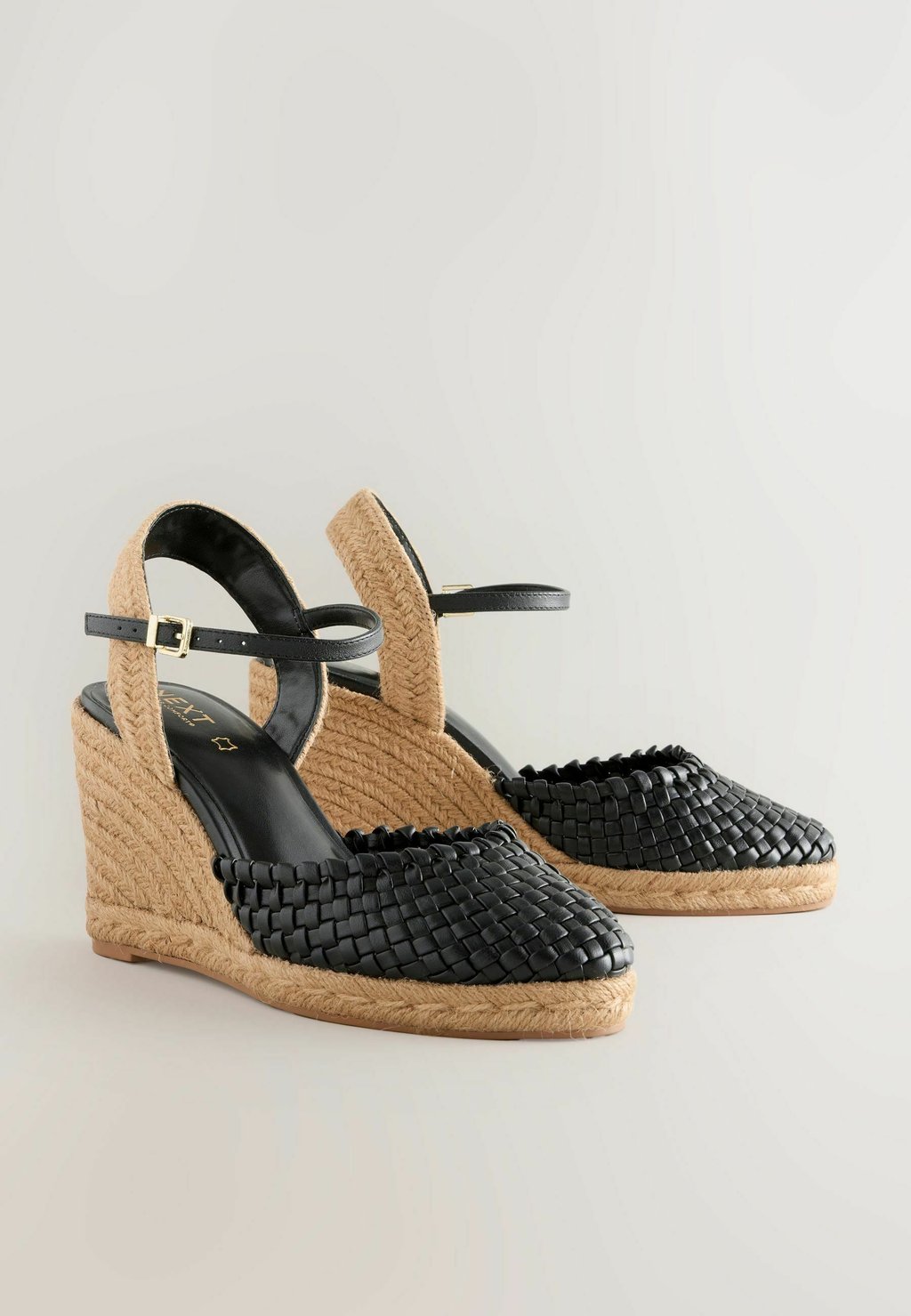 Эспадрильи REGULAR FIT - FOREVER COMFORT ROUND TOE WEAVE DETAIL - Wedge sandals Next, черный — фото 2