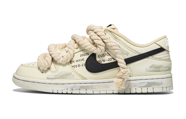 

Кроссовки Nike Dunk Low, бежевый/черный
