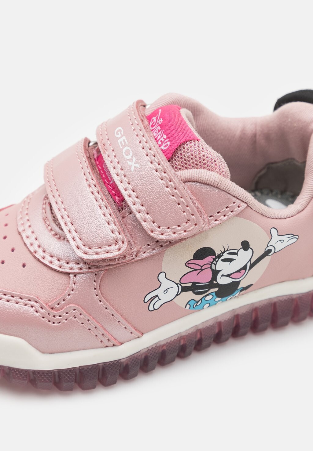 

Кроссовки на шнуровке LIGHTYLOO GIRL LIGHT UP Geox, розовый